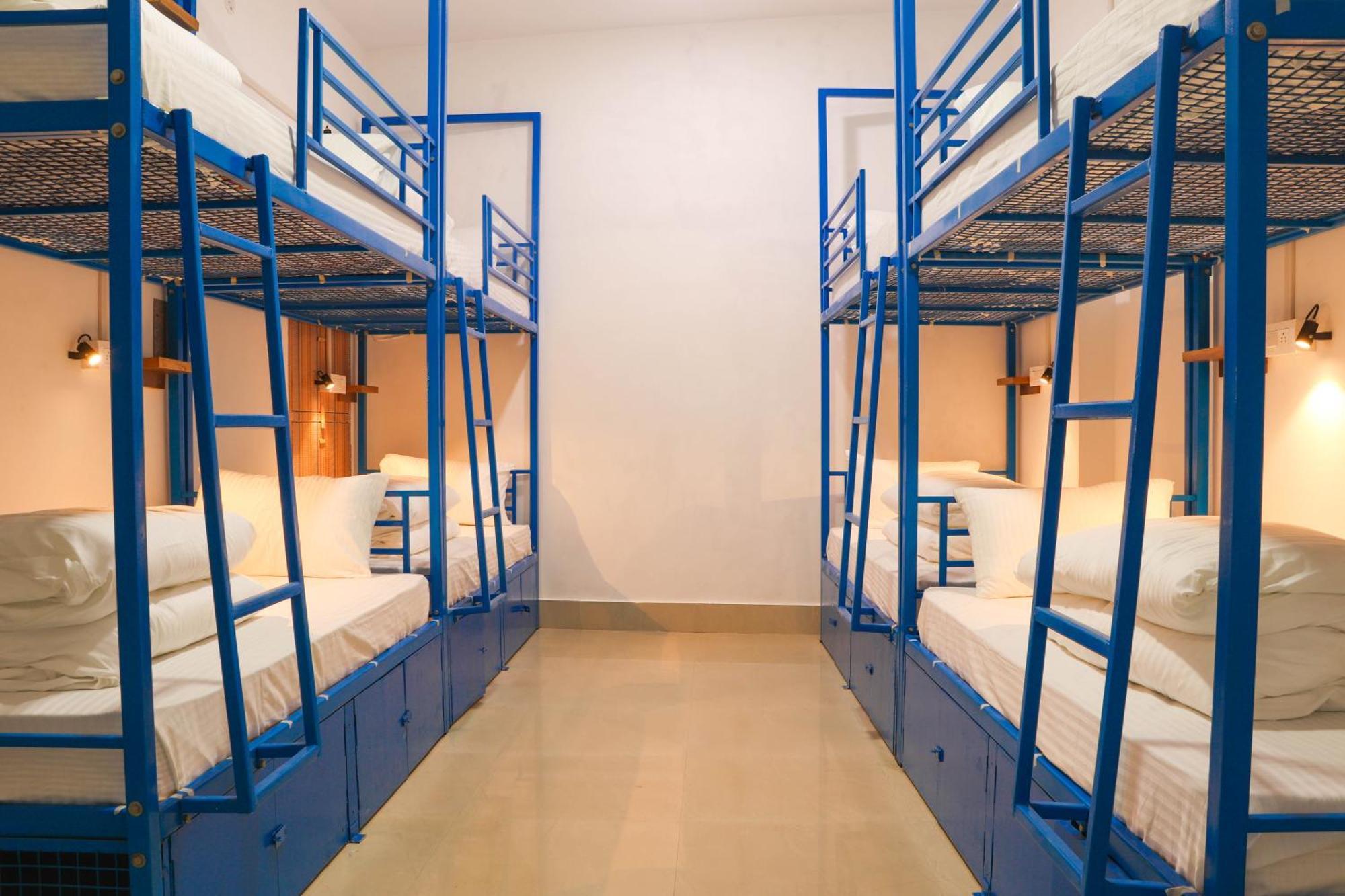 Live Free Hostel Варанаси Экстерьер фото